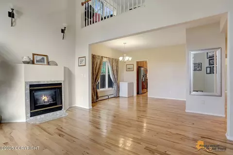 Living - 10921 Adanak Cir, Eagle River, AK 99577 photo 3 of 7