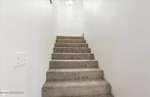 Entry Way - 22650 Sherman St, Chugiak, AK 99567 photo 3 of 4