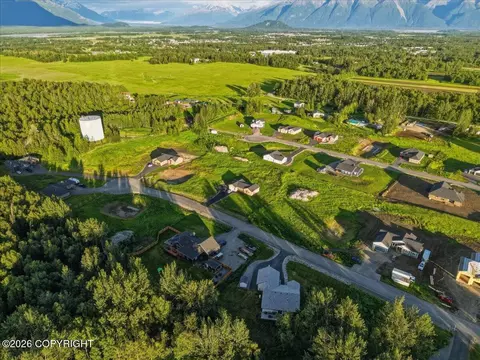 L8 E Fig Circle, Palmer, AK 99645 photo 2