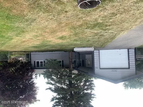 7400 Wade Cir, Anchorage, AK 99518