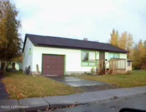 1566 Rosemary St, Anchorage, AK 99508