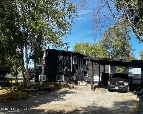 7737 Wisteria St, Anchorage, AK 99502