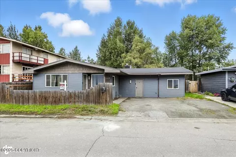 529 E 25th Ave, Anchorage, AK 99503