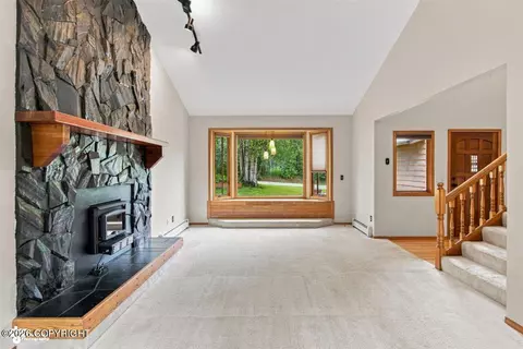 Living - 21430 Snowflower Loop, Chugiak, AK 99567 photo 2 of 5