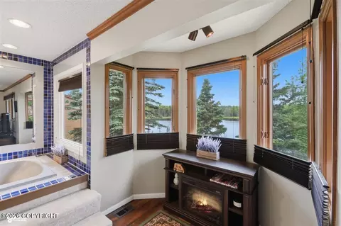 Bath - 4157 Raspberry Rd, Anchorage, AK 99502 photo 3 of 9