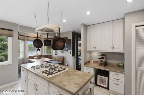 Kitchen - 4157 Raspberry Rd, Anchorage, AK 99502 photo 2 of 3