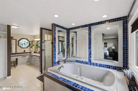 Bath - 4157 Raspberry Rd, Anchorage, AK 99502 photo 2 of 9
