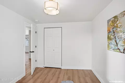 Bedroom - 1415 Twining Dr, Anchorage, AK 99504 photo 2 of 2