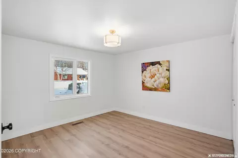 Bedroom - 1415 Twining Dr, Anchorage, AK 99504 photo 1 of 2