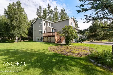 5173 E Brumage Dr, Wasilla, AK 99654