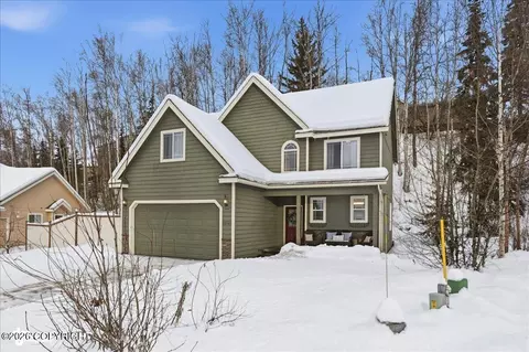 Exterior - 16941 Ludlow Cir, Eagle River, AK 99577 photo 2 of 7