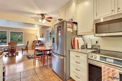 Kitchen - 6231 W Tree Dr, Anchorage, AK 99507 photo 4 of 5