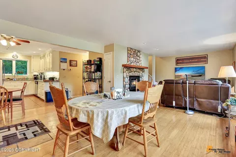 Dining - 6231 W Tree Dr, Anchorage, AK 99507 photo 2 of 4