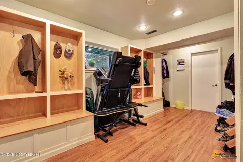 Entry Way - 6231 W Tree Dr, Anchorage, AK 99507 photo 7 of 7