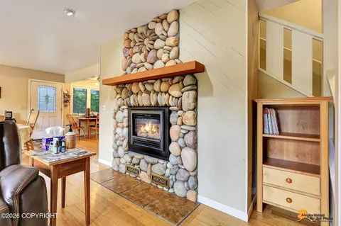 Living - 6231 W Tree Dr, Anchorage, AK 99507 photo 3 of 4
