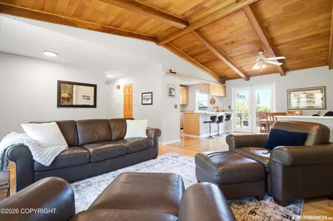 Living - 13100 Saunders Rd, Anchorage, AK 99516 photo 5 of 5