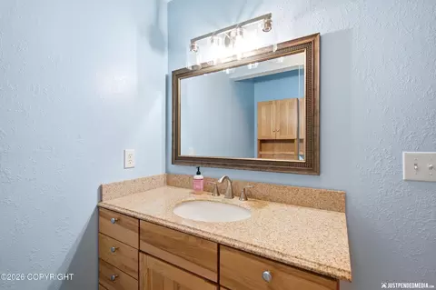 Bath - 13100 Saunders Rd, Anchorage, AK 99516 photo 2 of 4