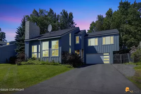 9600 Albatross Dr, Anchorage, AK 99502