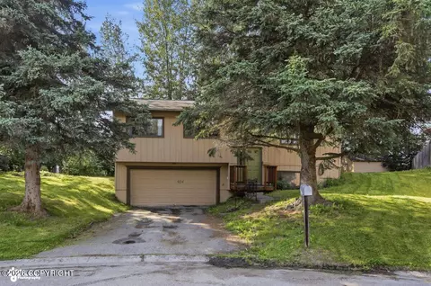 924 Norman St, Anchorage, AK 99504
