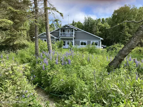 44773 Tide Pl, Kenai, AK 99611