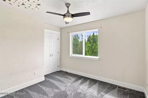 Bedroom - 2017 E Ridgeview Dr, Wasilla, AK 99654 photo 6 of 9