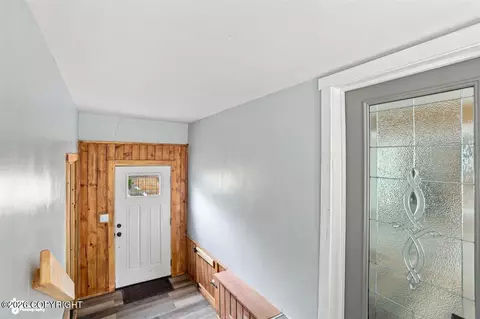 Entry Way - 24641 Chugiak Dr, Chugiak, AK 99567 photo 2 of 2