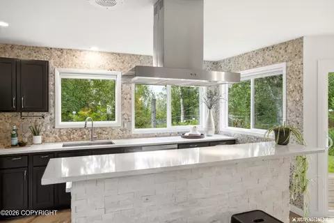 Kitchen - 10014 Main Tree Dr, Anchorage, AK 99507 photo 2 of 5