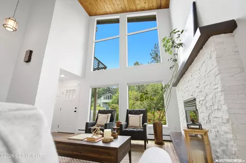 Living - 10014 Main Tree Dr, Anchorage, AK 99507 photo 2 of 10