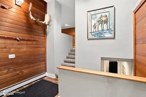 Entry Way - 27336 Golden Eagle Ct, Chugiak, AK 99567 photo 4 of 5