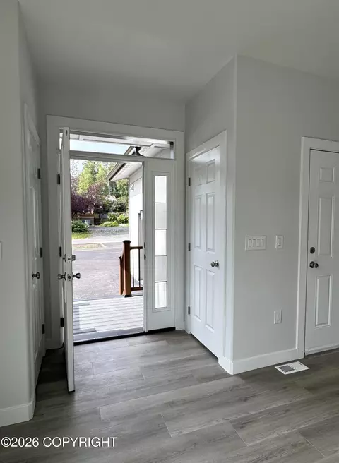 Entry Way - 11303 Willene Dr, Anchorage, AK 99516 photo 4 of 5