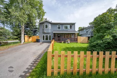 1511 Nelchina St, Anchorage, AK 99501