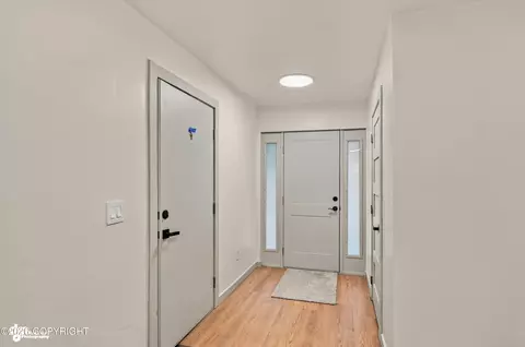 Entry Way - 18045 Mendenhall St, Eagle River, AK 99577 photo 2 of 18