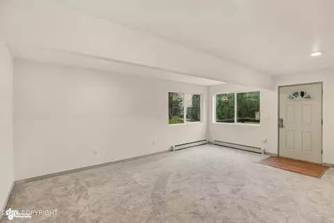 Living - 18045 Mendenhall St, Eagle River, AK 99577 photo 11 of 11