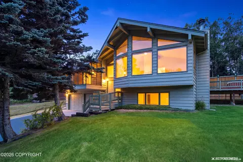 6981 W Leckwold Dr, Wasilla, AK 99654