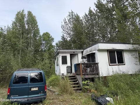 13501 E Soapstone Rd, Palmer, AK 99645