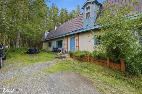 18293 E Maud Rd, Palmer, AK 99645