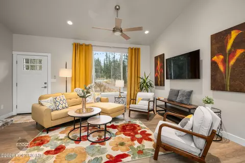 Living - 17620 Birchtree St, Chugiak, AK 99567 photo 5 of 7