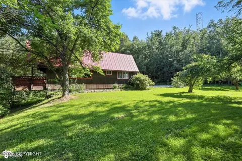 1301 S Felton St, Palmer, AK 99645