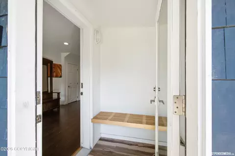 Entry Way - 325 E 11th Ave, Anchorage, AK 99501 photo 1 of 8