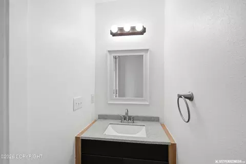 Bath - 325 E 11th Ave, Anchorage, AK 99501 photo 3 of 6