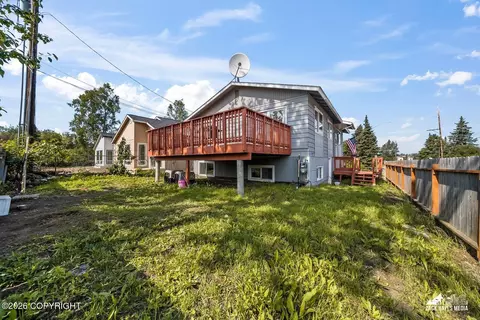 Exterior - 354 Pine St, Anchorage, AK 99508 photo 4 of 5