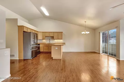 Living - 5629 Sapphire Loop # 19B, Anchorage, AK 99504 photo 4 of 8
