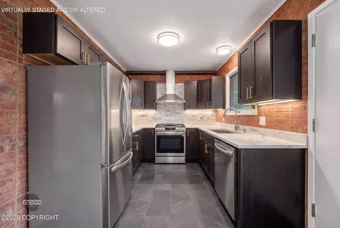 Kitchen - 7007 E 16th Ave, Anchorage, AK 99504 photo 2 of 3