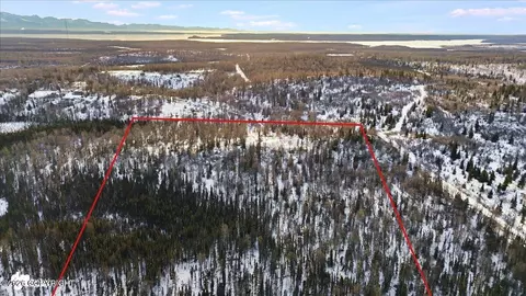 B002 W Lesser Canada Drive, Wasilla, AK 99623