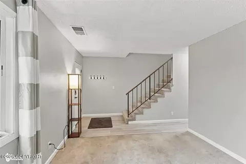 Living - 1065 E 17th Ave, Anchorage, AK 99501 photo 2 of 2