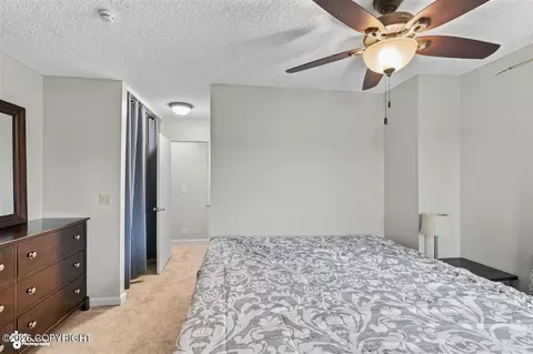 Bedroom - 1065 E 17th Ave, Anchorage, AK 99501 photo 5 of 5