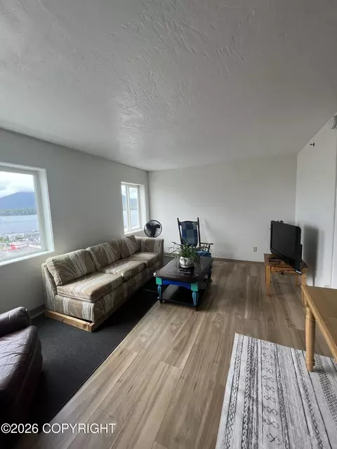 2415 Hemlock St # 803, Ketchikan, AK 99901