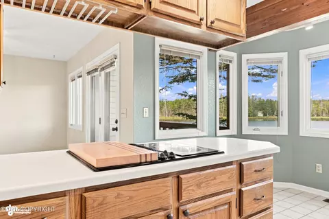 Kitchen - 4151 Raspberry Rd, Anchorage, AK 99502 photo 5 of 5