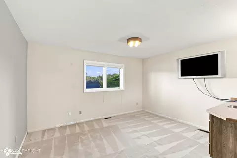 Bedroom - 4151 Raspberry Rd, Anchorage, AK 99502 photo 1 of 5