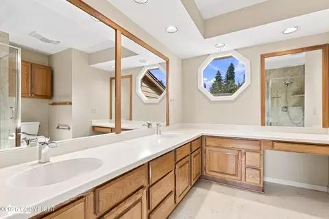 Bath - 4151 Raspberry Rd, Anchorage, AK 99502 photo 1 of 4